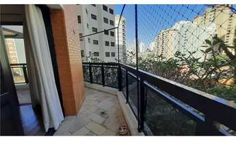 Imagem 4: 4 dormitórios sendo 2 suítes e 3 vagas