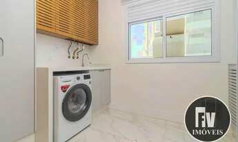 Imagem 2: Apartamento Vista Mar 2 Suítes Mobiliado e Decorado á Venda na/Praia Brava em Itajaí/SC