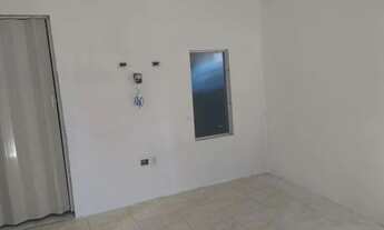 Imagem 7: Casa 4 cómodos + 2 banheiros