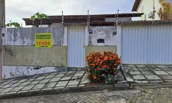 Imagem: Casa à venda / Rua Jorge Amado _ Bairro