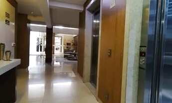 Imagem 2: Apartamento de 3 quartos no setor Bueno, rico em armários e 2 vagas de garagens