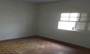 Imagem 5: 03 quartos, sala, cozinha, wc, quintal, vaga de garagem e independente