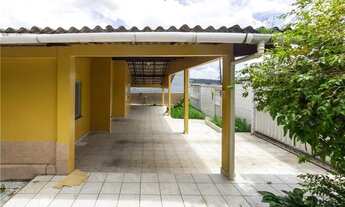 Imagem 6: Charmosa casa de 3 quartos com grande terreno disponível para locação no Conjunto Belveder