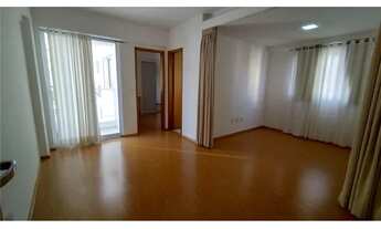 Imagem: Quarto amplo, sala dupla, cozinha, área