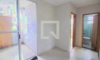 Imagem 2: Apartamento para Aluguel - Ingá, 2 Quartos, 53 m2