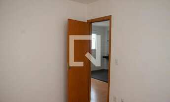 Imagem 7: Apartamento para Aluguel - Cabral, 2 Quartos, 45 m2