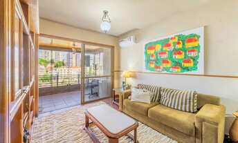 Imagem 2: Apartamento à venda em Petrópolis com 250 m², 3 quartos, 1 suíte, 3 vagas