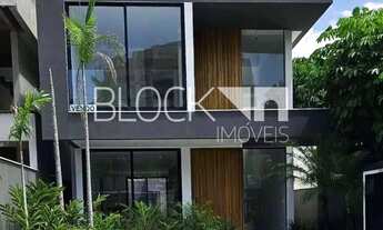 Imagem 2: Barra da Tijuca Casa em condomínio com 4 dormitórios