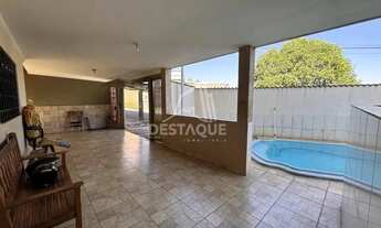 Imagem 4: Sobrado para Venda em Santo Anastácio, São José, 3 dormitórios, 2 banheiros, 2 vagas