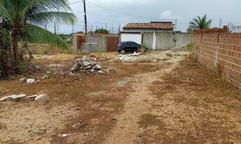 Imagem 3: Terreno no Bairro Planalto. Medindo 5x18