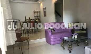 Imagem 6: Taquara/ Jacarepaguá/ Excelente casa Condominio / Duplex/ Vazia/ 03 dormitórios/ 02 vagas