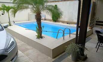 Imagem 2: Excelente Casa com Piscina em um bairro cheio de tranquilidade!