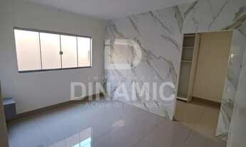 Imagem 4: Casa Semi-nova com Área Gourmet à Venda no Residencial Santa Fé