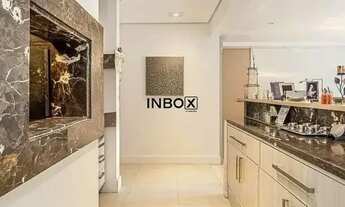 Imagem 2: Casa em Condomínio com 5 Suítes, 375m² , 4 Vagas e Infraestrutura de Clube