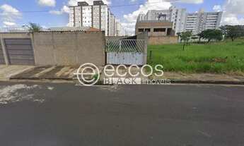 Imagem: Terreno à venda, Laranjeiras - Uberlândia/MG