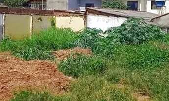 Imagem 2: ÁREA COM 770 METROS PLANA COM APTIDÃO RESIDENCIAL E COMERCIAL OPORTUNIDADE ÚNICA PARA INVE