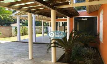 Imagem 4: Casa Linear com 03 Quartos em Itaipu com Piscina, Churrasqueira e Quintal!