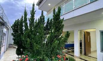 Imagem: Sobrado de Alto Padrão à Venda - Mansões