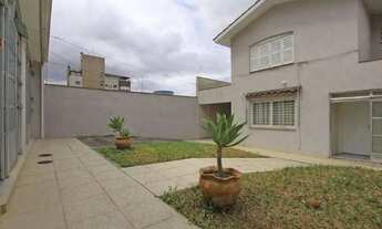 Imagem 2: Linda Casa de 3 quartos,1 suite, 3 vagas no Bairro Jardim Europa ao lado do Parque Germâni