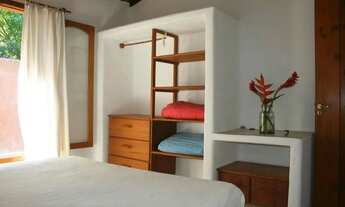 Imagem 3: Casa em Arraial d'Ajuda na rua do Mucugê com mobílias