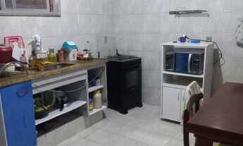 Imagem 5: Casa para venda tem 200 metros quadrados com 3 quartos na Mosela - Petrópolis - Rio de Jan