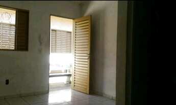 Imagem 4: ALUGA-SE Suíte ( Quarto c/ Banheiro) Quitinete , kitnete