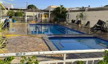 Imagem 2: PIAZZA DI SIENA - 3 QUARTOS