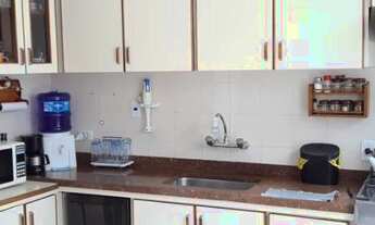 Imagem 6: Casa de 3 Dormitórios na Avenida Jurandir