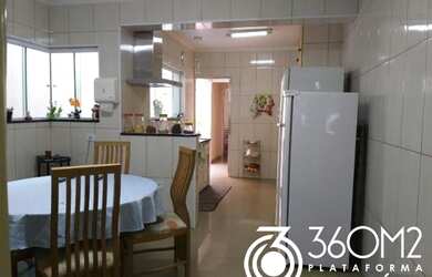 Imagem 5: Sobrado para Venda em Santo André, Jardim, 3 dormitórios, 2 suítes, 5 banheiros, 4 vagas