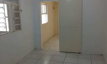 Imagem 5: Alugo casa pequena no centro