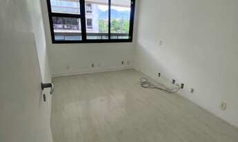 Imagem 5: Apartamento com três quartos e suíte no Recreio dos Bandeirantes