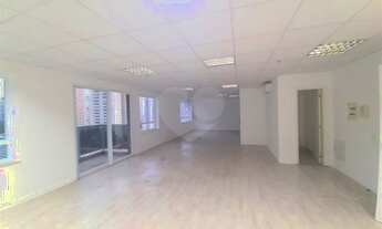 Imagem 5: Conjunto comercial de 119,16 metros, com 3 ar condicionado, 3 vagas. foram 3 sala unificad