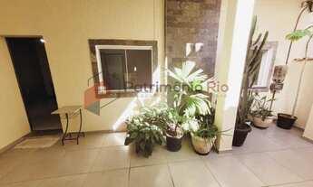 Imagem: Tipo casa térrea, vazia, quintal, 2 quartos