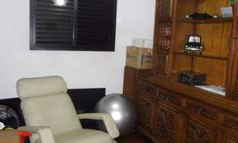 Imagem 6: Apartamento de 4 Dormitórios na Rua Frei Rolim