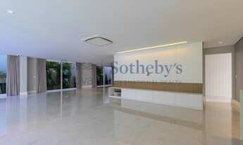 Imagem 3: Casa de condomínio em localização privilegiada