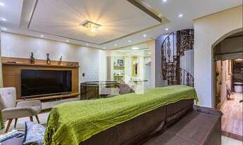 Imagem 2: Casa à Venda - Parque Marajoara, 3 Quartos, 325 m2