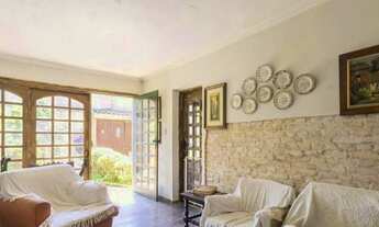 Imagem 5: Casa de 3 Dormitórios na Avenida Aratãs