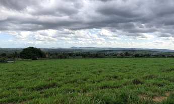 Imagem 4: Vendo um terreno com 15 tarefas de terra