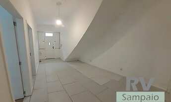 Imagem 2: Casa de Vila para alugar de 55m² com sala e 2 quartos em Humaitá - Rio de Janeiro - RJ