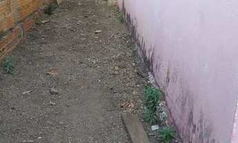 Imagem 5: Vendo esta casa Casa com 2 dormitórios