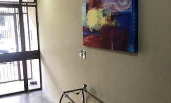 Imagem 2: Apto com 2 dorm, 100 por cento reformado, 80 metros privativos, vaga coberta Petrópolis