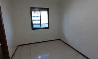 Imagem 2: Apartamento de canto, muito bem dimensionado, 4Q, nascente, vazado, na 305 do Sudoeste