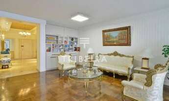 Imagem 4: Imóvel de 385m², com 4 dormitórios (sendo 3 suítes)