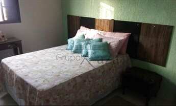 Imagem 6: Sobrado para venda tem 211 metros quadrados com 4 quartos