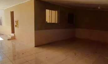 Imagem 3: Casa com piscina. Coophavilla 2, com 3 quartos, suíte, quintal e varanda