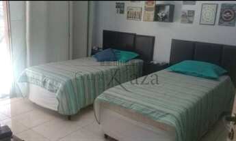 Imagem 3: Sobrado para venda tem 211 metros quadrados com 4 quartos