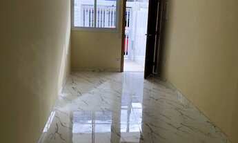 Imagem 2: Sobreposta Baixa - Embaré - 1 Vaga de Garagem