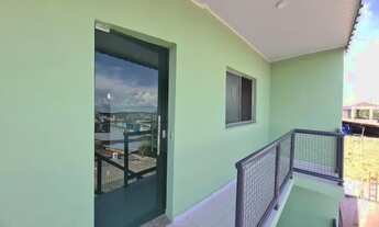 Imagem 2: Apartamento com split