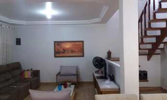 Imagem 7: Residência alto padrão no Sub Bairro Adriana, sala em 02 ambiente, 03 quartos, sendo 01 su