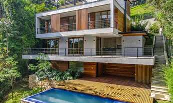 Imagem 2: Cód.: 425 - Modernidade arquitetônica e contato com a natureza em Itaipava